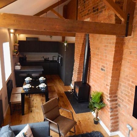 Vip 3Br Grade2 Luxurious Industrial House With Wood Fire, Electric Blinds And Big Cast Iron Windows In The Heart Of The Jq Villa Birmingham Kültér fotó