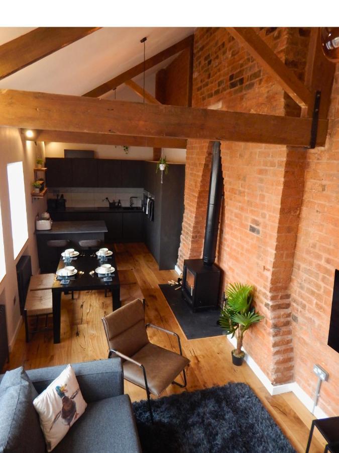 Vip 3Br Grade2 Luxurious Industrial House With Wood Fire, Electric Blinds And Big Cast Iron Windows In The Heart Of The Jq Villa Birmingham Kültér fotó