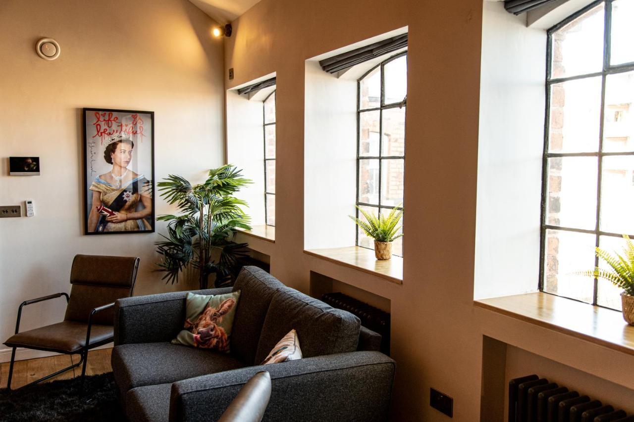 Vip 3Br Grade2 Luxurious Industrial House With Wood Fire, Electric Blinds And Big Cast Iron Windows In The Heart Of The Jq Villa Birmingham Kültér fotó